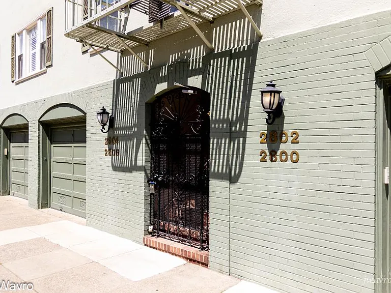 2806 Clay St — Photo 6