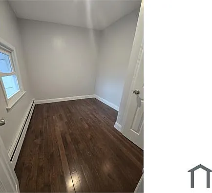 3 bed, $2,350 — Photo 2
