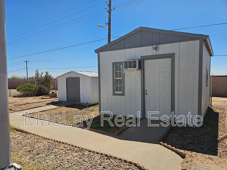 1113 W Corinthian Cir — Photo 19