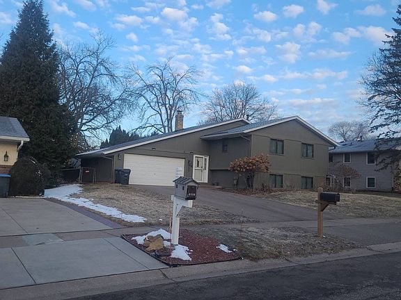 3rd image of 2809 1st St N