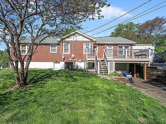 5th image of 111 Moss Ave