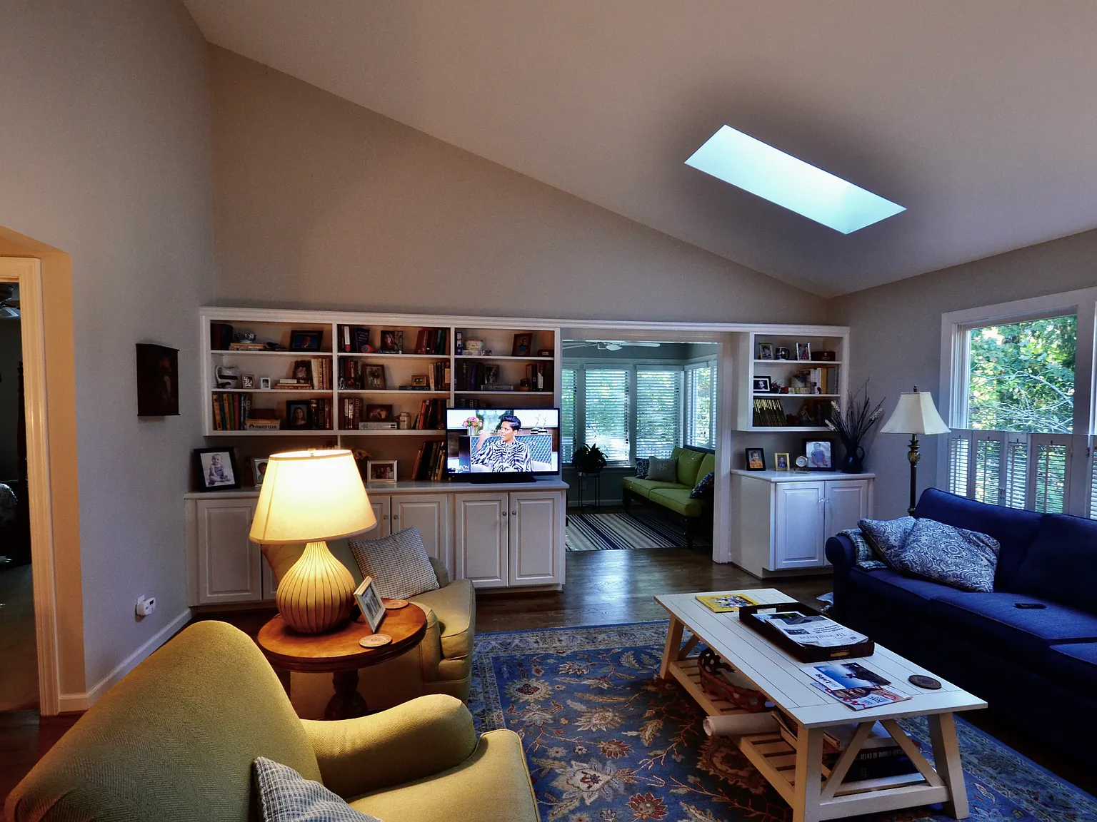 2 bed, 1856 sqft, $2,200 — Photo 3