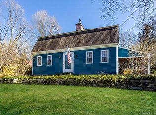 14 Mountain Rd, Glastonbury, CT 06033