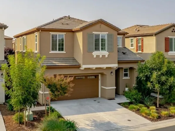 1161 Oakbriar Cir, Roseville, CA 95747