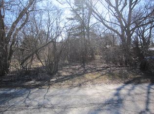 24599 W Hawthorne Dr, Round Lake, IL 60073