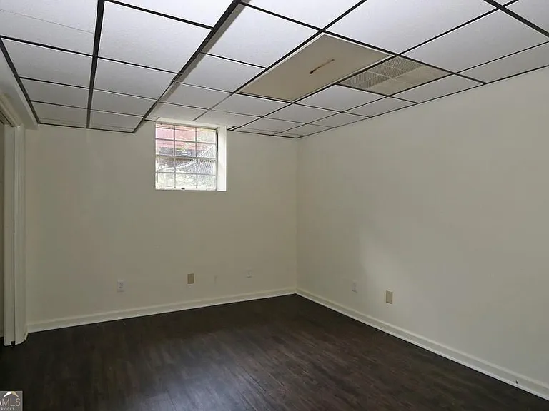 4215 Fawn Ln SE — Photo 21
