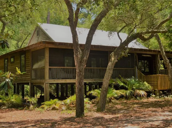 111 Limousine Ln, Bryceville, FL 32009