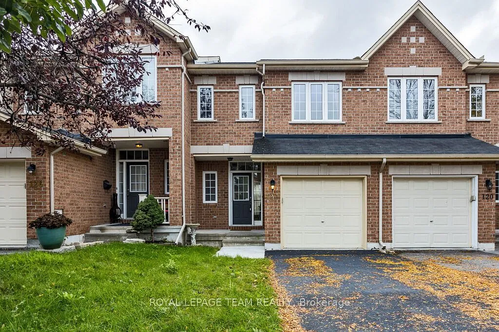 3 bed, $2,800 — Photo 1