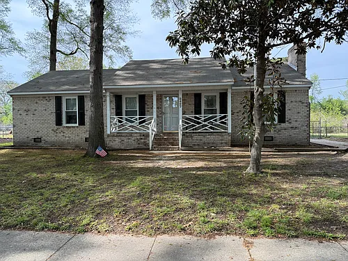2427 Southern Pines Dr Photo 1 2427 Southern Pines Dr Photo 1