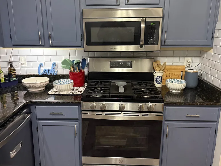 12 Nicholas Ct #12 — Photo 9