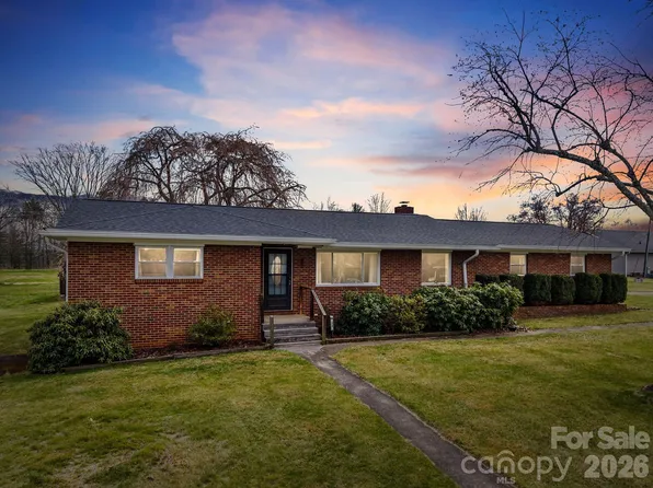 33 Monte Vista Ter, Candler, NC 28715