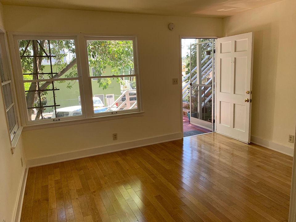 1st image of 2108 Reservoir St