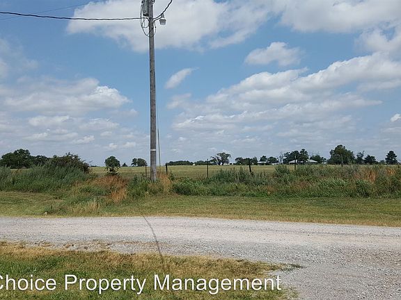 3rd image of 9515 Smith Ln