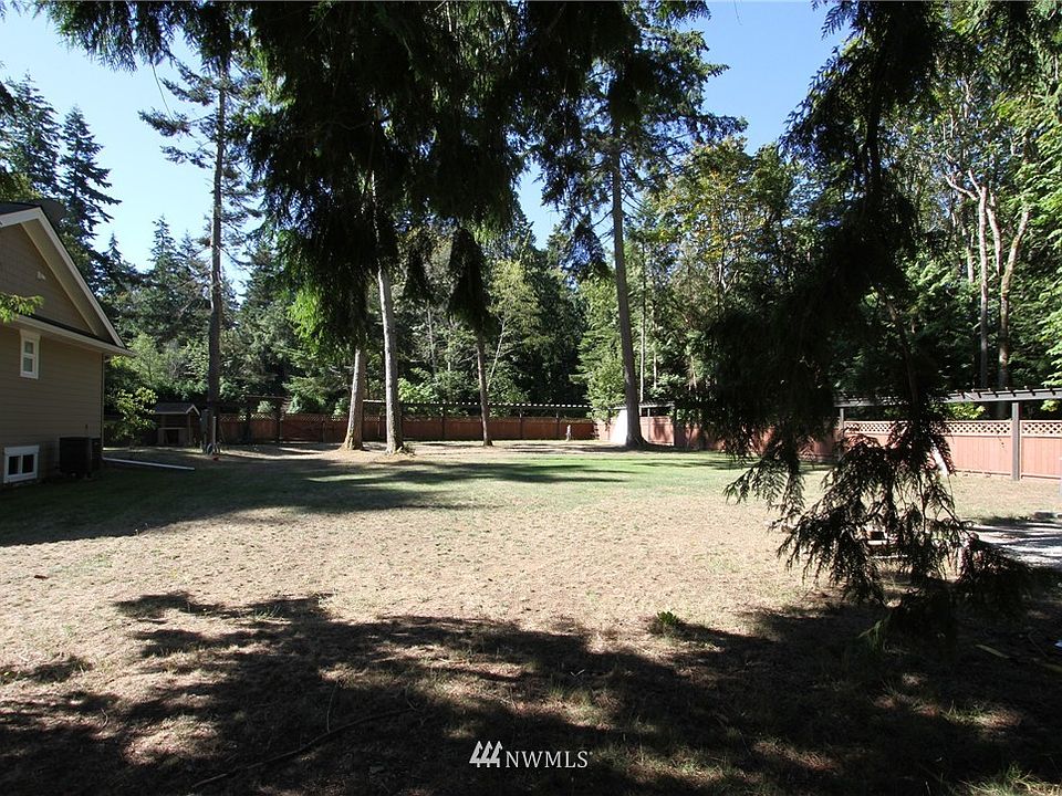 2nd image of 0 xxx Cedar Point Avenue