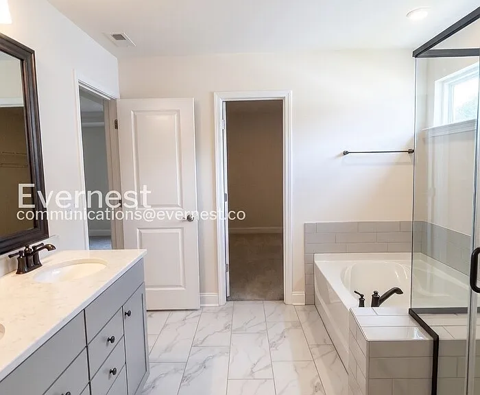 8436 Jordan Meadow Dr — Photo 14
