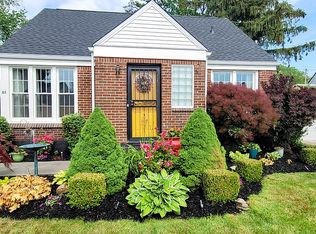 83 Highview Rd, Buffalo, NY 14215
