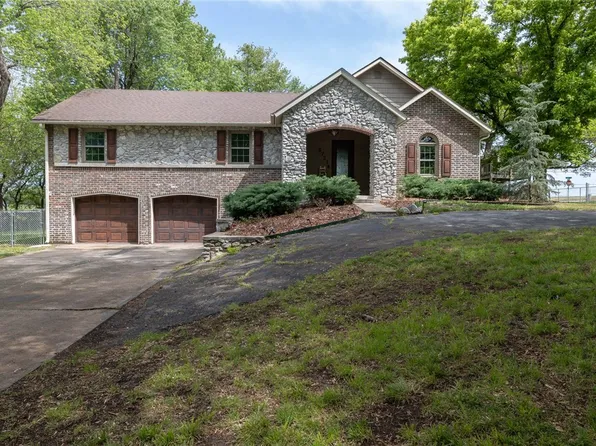 3721 Chelsea, Webb City, MO 64870