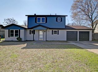 3320 Centennial Rd, Forest Hill, TX 76119
