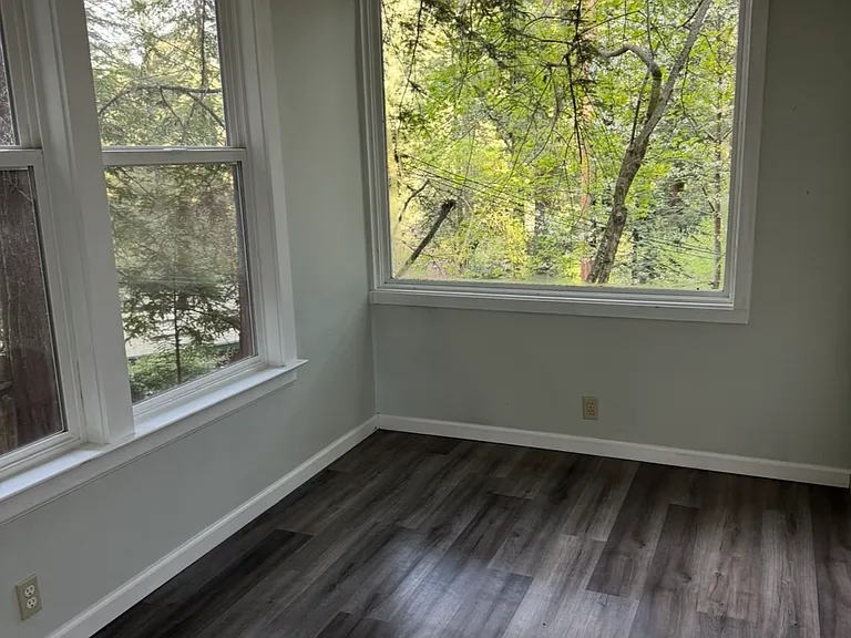 148 Sequoia Ave — Photo 16