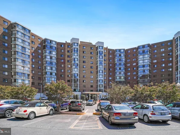 15100 Interlachen Dr #4-716, Silver Spring, MD 20906