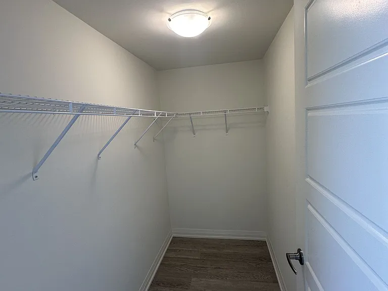 1415 Dundas St E #810 — Photo 14