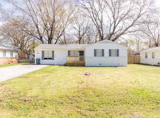 5442 Loch Lomond Rd, Memphis, TN 38116