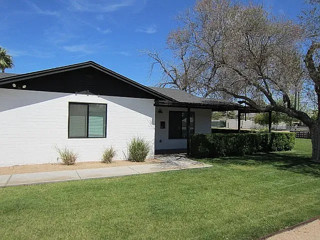 2 bed, 2.0 bath, 1098 sqft, $2,295 — Photo 3