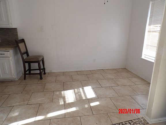 4th image of 1400 N Saint Marys St APT 88