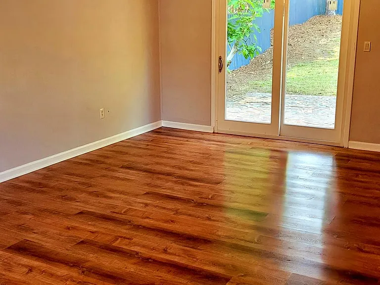 2915 Lajean Dr — Photo 9