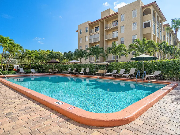 950 Ponce De Leon Rd #3120 — Photo 37