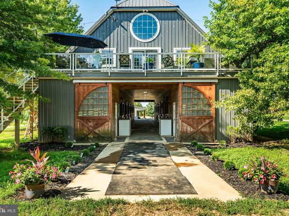 301 High Point Rd, Cochranville, PA 19330