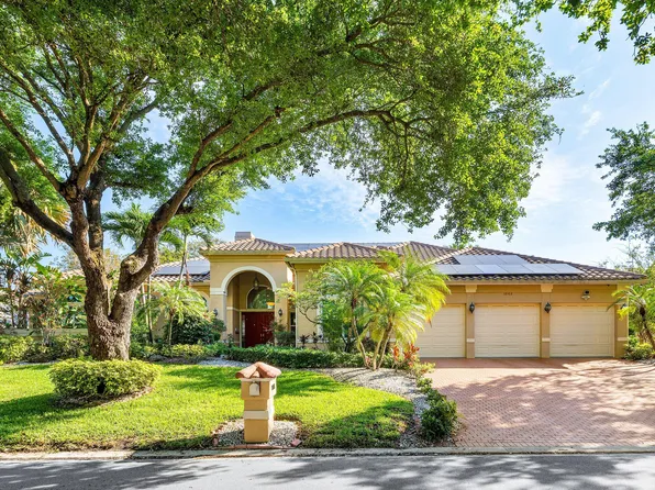 1845 Eagle Trace Boulevard, Coral Springs, FL 33071