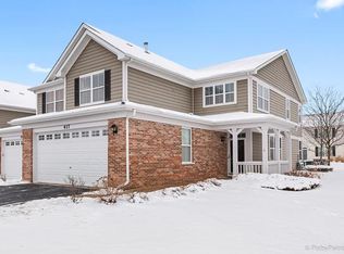 417 Victoria Ln, Elgin, IL 60124