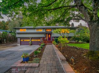 18665 Nixon Ave, West Linn, OR