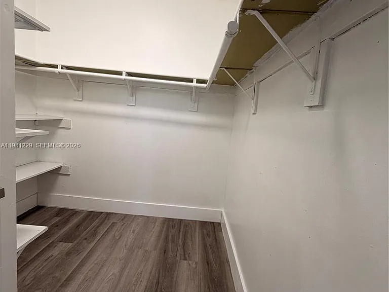 5050 NW 7th St #511 — Photo 9