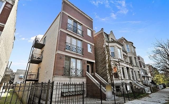 1st image of 2215 W Washington Blvd #3