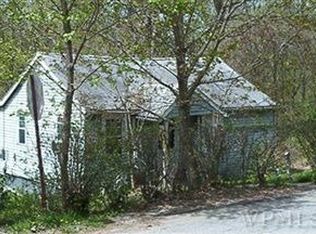 1 Harriman Rd, Carmel, NY 10512