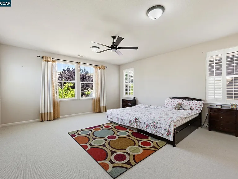 165 Paddington Ct — Photo 15