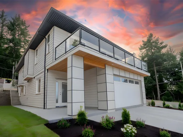 5560 Rutherford Rd, Nanaimo, BC V9T 4Z4