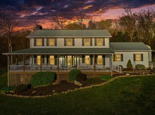 539 Morie Rd, Dandridge, TN 37725