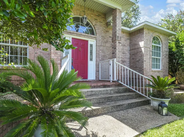 1691 Parkside Cir, Niceville, FL 32578