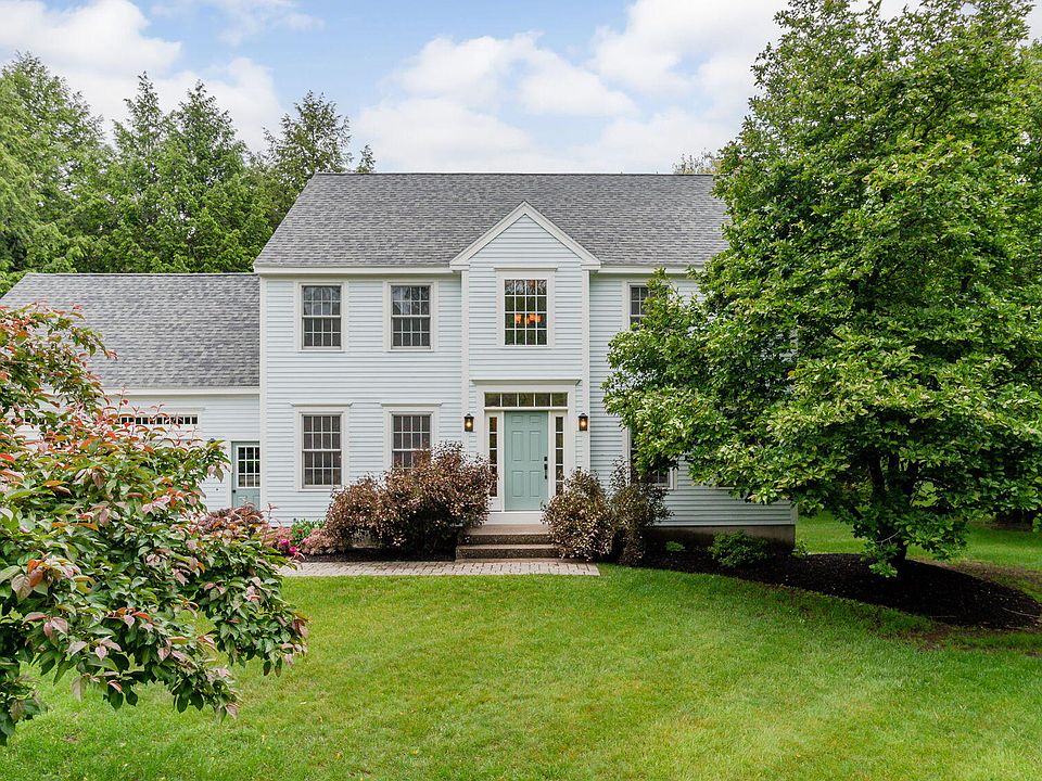 1st image of 3 Sterlingwood Drive