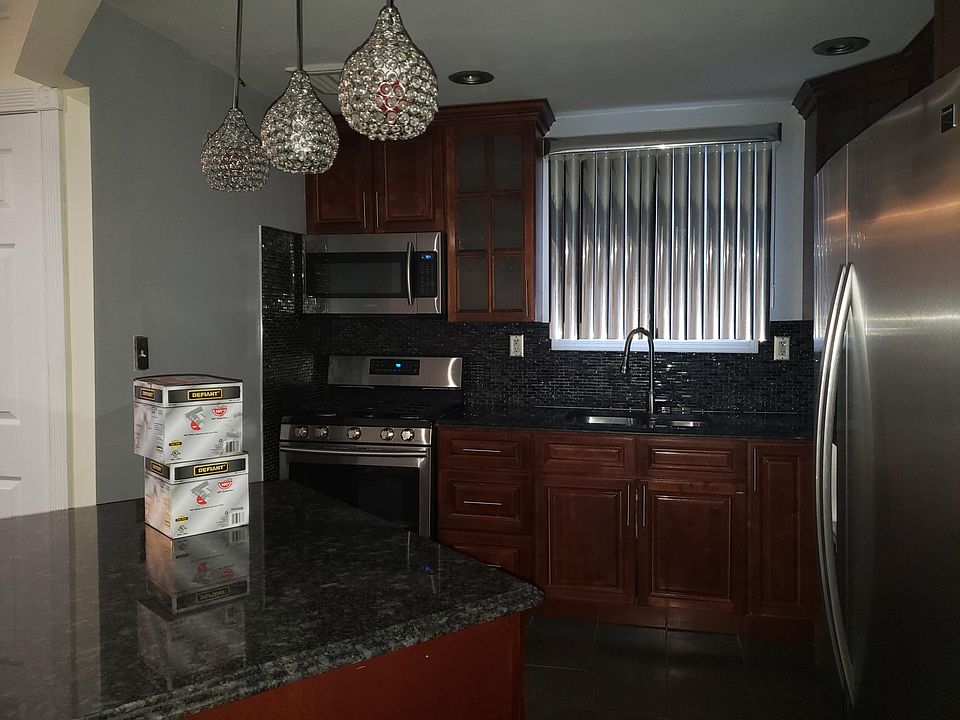 1st image of 8607 239th St #1