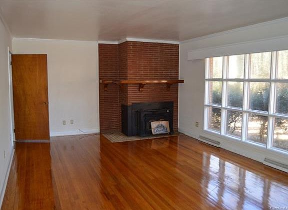 5th image of 1212 E Broad St
