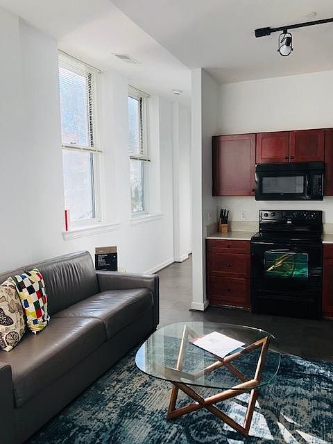 1st image of 3301 Henry Ave #429