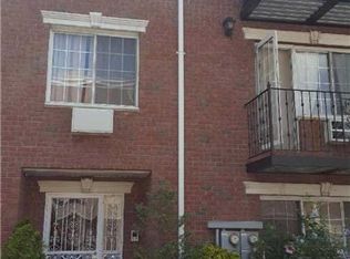 7878 82nd St APT 1, Glendale, NY 11385