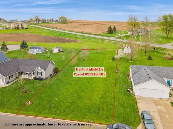 112 Northfield Dr, Kellogg, IA 50135