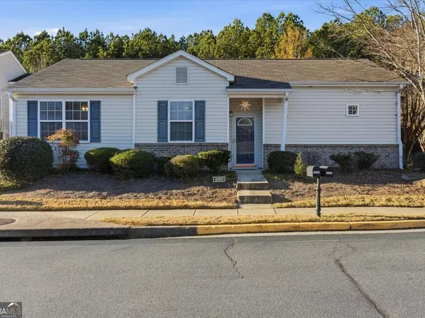 212 Hiawassee Dr, Woodstock, GA 30188