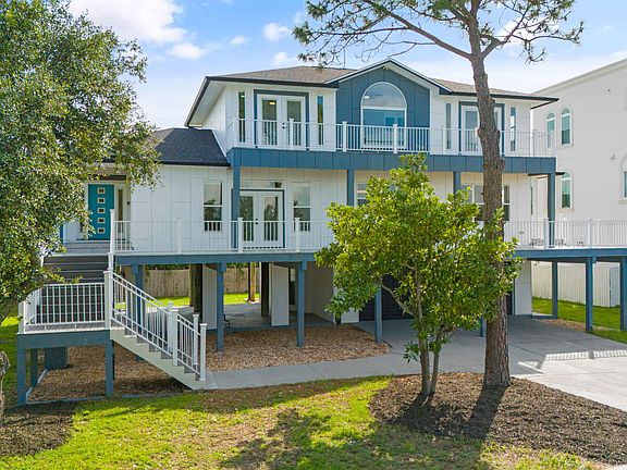 2nd image of 500 Deer Point Dr