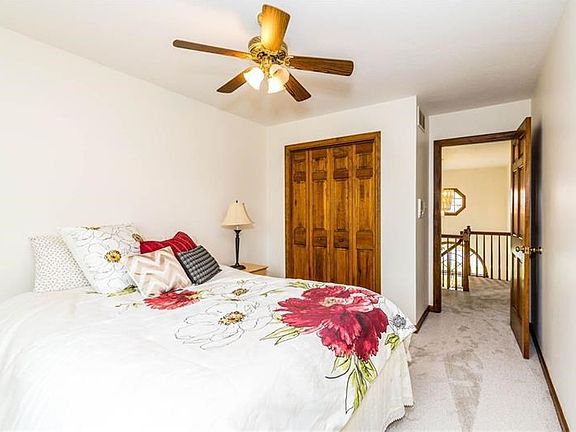 4th image of 2434 Bonnie Dell Dr